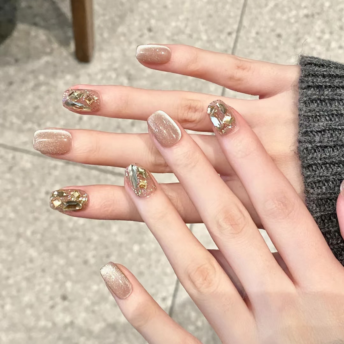 24 Stück Katzenauge Handgemach – Nail Art Inspo Bewertung und Preis